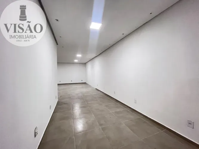 SALA COMERCIAL em MANAUS - AM, PARQUE 10 DE NOVEMBRO - Prédio do Mucuripe