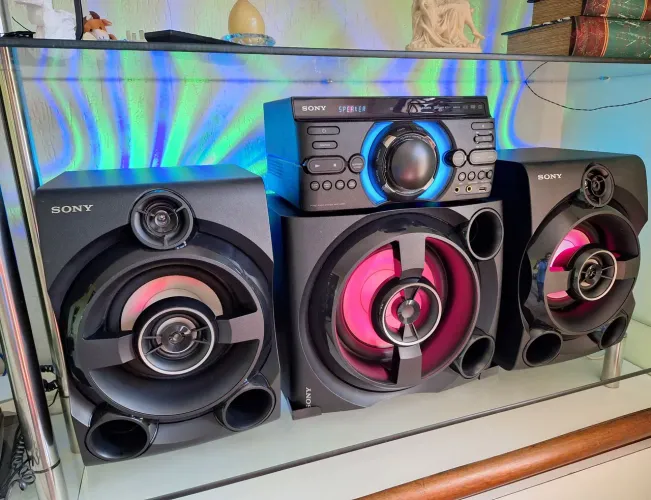 Som Sony M80D Super Potente Luzes Bluetooth