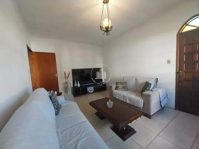 Casa 3 Quartos 105m² com Churrasqueira - Ipiranga