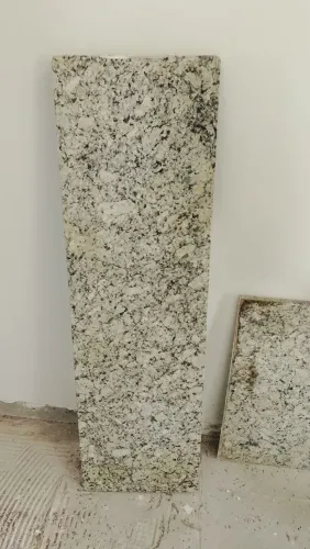 Vende se bancada
