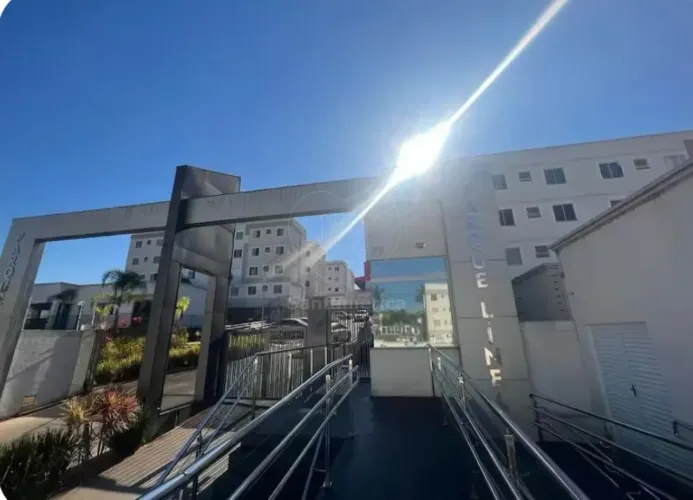 Apartamento mobiliado para aluguel e venda no Residencial Parque Línea, Região Oeste de Lo