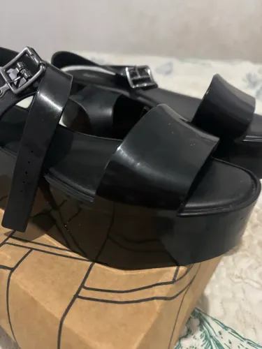 vendo Melissa mar
