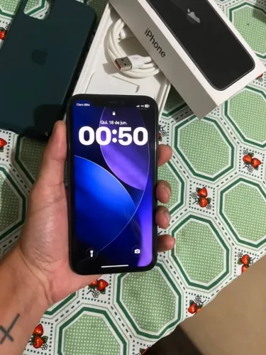 iPhone 11