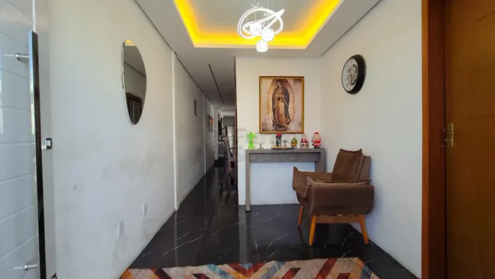 Casa à Venda Próxima à Av. Cidade de Lisboa - Fragata