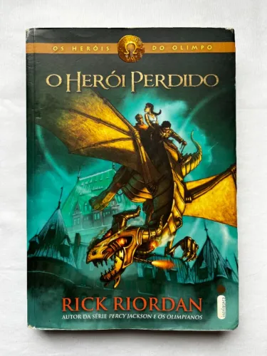 Livro "O Herói Perdido" - Universo Percy Jackson