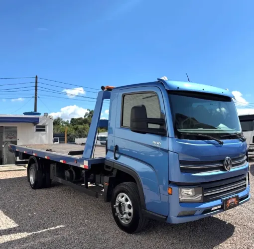 VW 9-170 PLATAFORMA GUINCHO 30 mil de entrada mais parcelas de 3.200