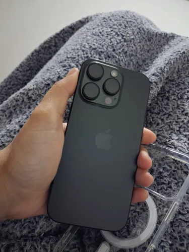 iPhone 16 Pro