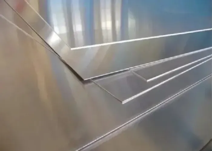 CHAPA DE ALUMINIO 370X247