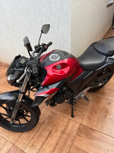Vende se moto Yamaha 