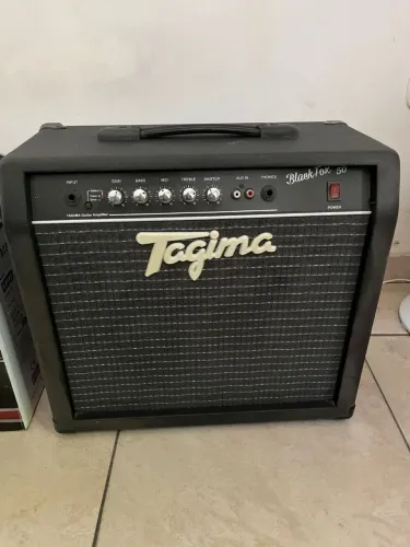 Amplificador Tagima Black Fox 50W - nunca foi usado