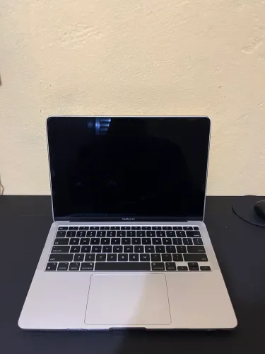 MacBook Air M1