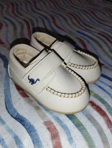Sapato bege infantil 