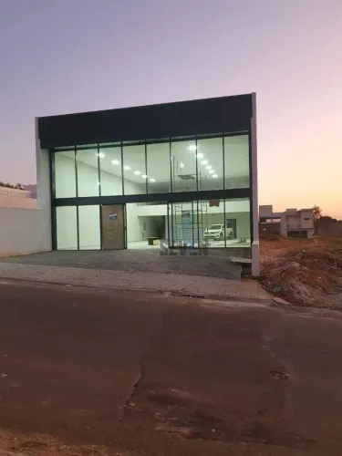 Ponto Comercial no Jardim Solange Bauru Mezanino e 4 Vagas