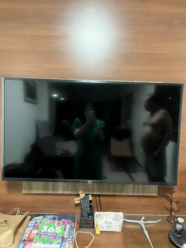 Vendo televisão com defeito 50 polegadas