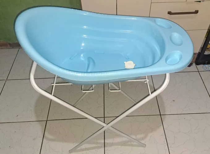 Banheira + suporte 