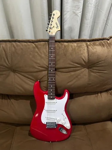 Guitarra Squier Affinity 2002