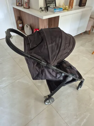 Carrinho Baby Jogger City Tour 2 Jet
