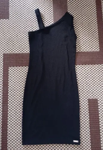 Vestido canelado grosso Premium modela no corpo tubinho,estica bastante veste 36 ao 40