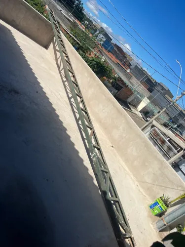 Treliça metálica