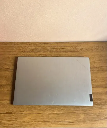 Notebook IdealPad 3
