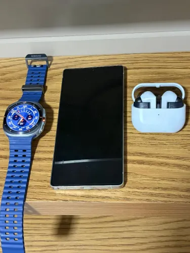 GALAXY S25 ULTRA + GALAXY WATCH ULTRA 2025 + GALAXY BUDS 3 FE