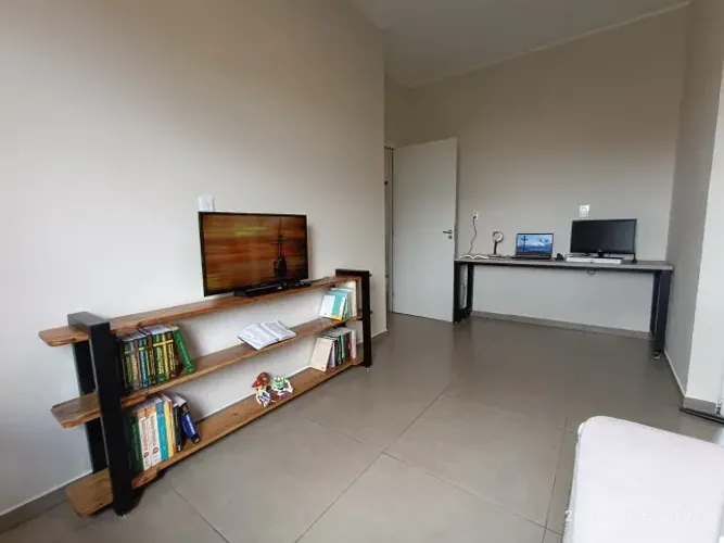 Kit Mesa + Estante