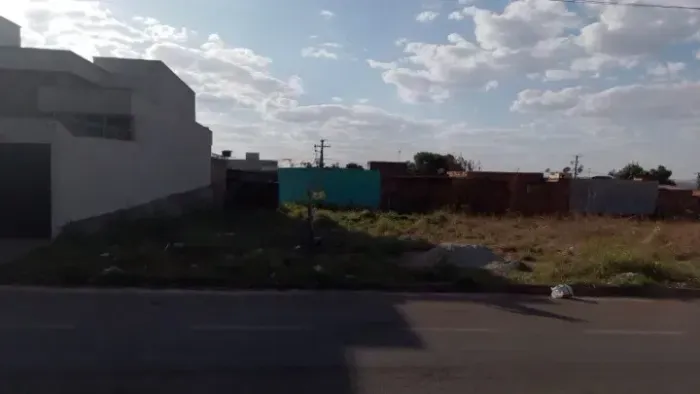 Leia a descrição: Lote Comercial 560,00m (Asfalto, Agua) Residencial Santa Fe