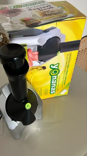 Vendo Sorveteira Yonanas 220v seminova