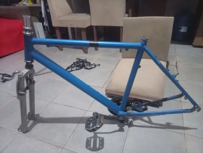 Quadro de bicicleta de alumínio Caloi aro 26