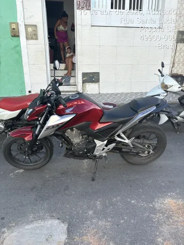 Vendo Cb 300f, freio abs,consórcio (pago 18.500 resta 17.000