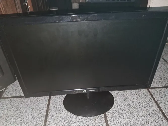 Monitor Goldentec 19"