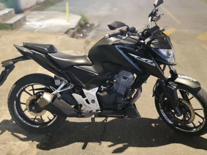 Pra vender rápido moto nova