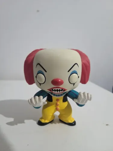 Funko Pop Pennywise 55 LOOSE