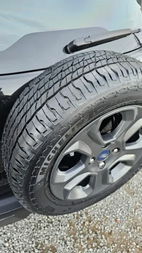 Pneu Michelin Ltx Force 205/60 R16 92h Sem Uso