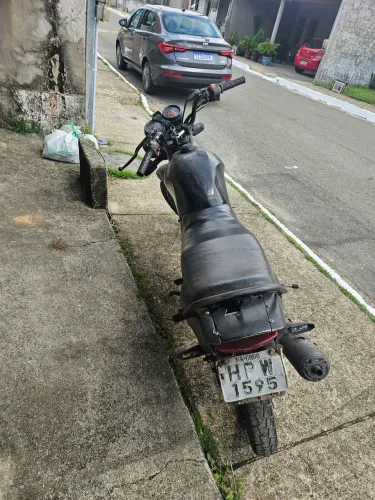 Moto ybr