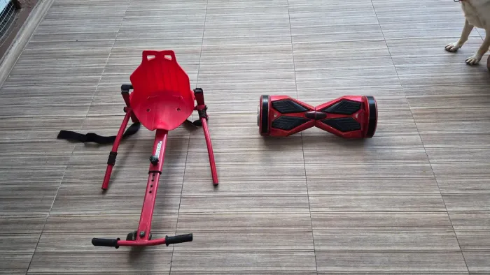 Hoverboard vermelhor + carrinho