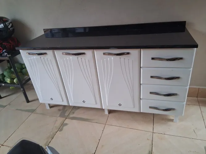 Balcão de aço novinho modelo grande 