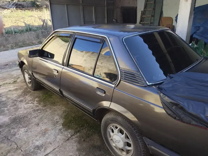 Chevrolet Monza Classic/ Sl/e/sr 1.8 1988