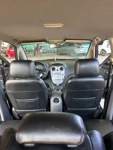 JAC J6 2.0 16V 5P Mec. 2012