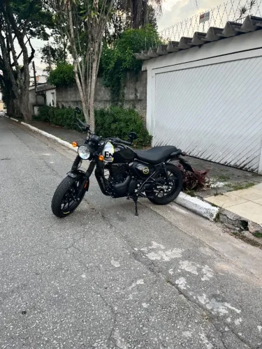 HUNTER 350 PRETA