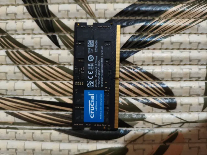 Memoria RAM de notebook DDR5 SODDIM 16GB 5200MHZ