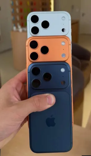 iPhone 17 PRO 256GB | E-Sim -- Loja física em Curitiba/ Modelos Novos com Nota fiscal