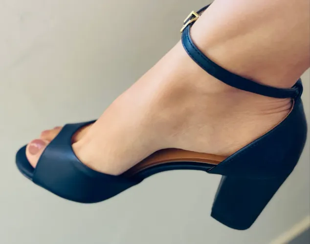 SANDÁLIA VIZZANO NOVA TAM 36 R$80,00