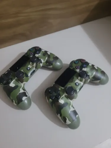 2 CONTROLES DE PS4 COM DEFEITO:DRIFT