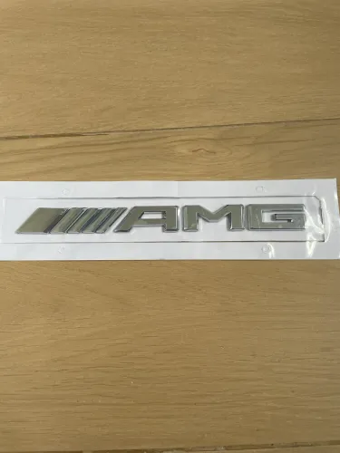Emblema AMG original.