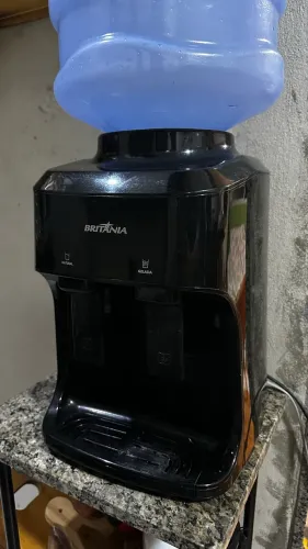 Gelágua Britânia Praticamente sem Uso