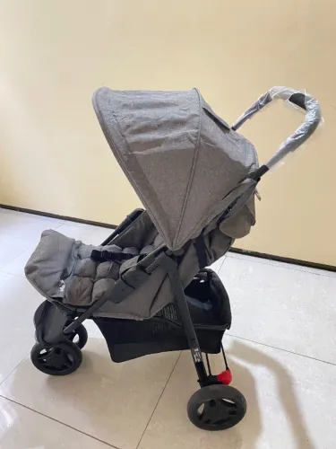 CARRINHO DE BEBÊ 