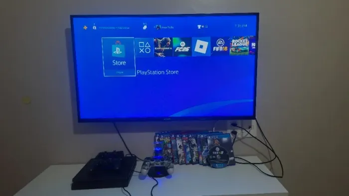PlayStation 4 Slim 1T ( sem defeitos e único dono)