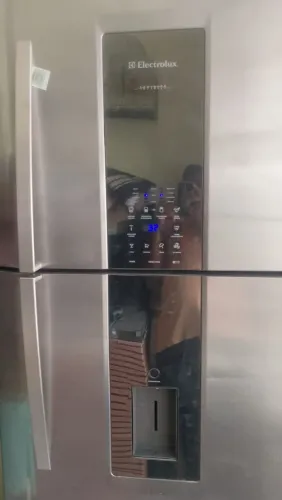 Geladeira Electrolux zera 