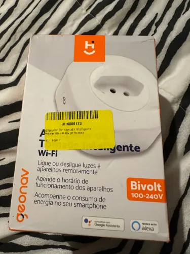 Tomada Inteligente Wi-Fi Geonav Bivolt - Nova na Caixa